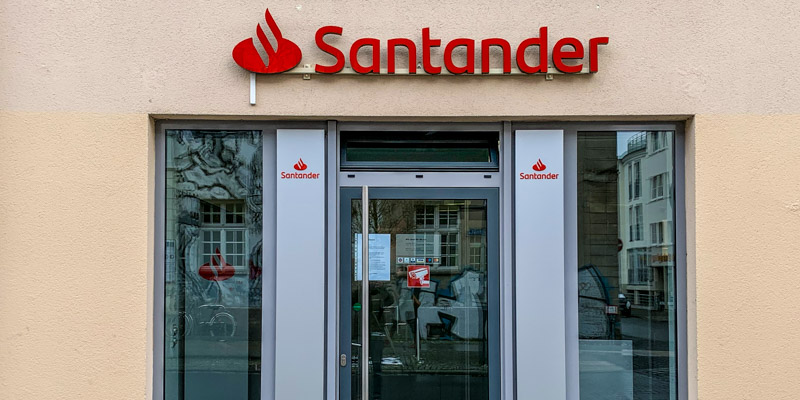 San­tan­der Con­su­mer Bank