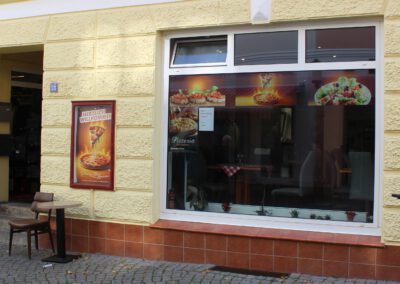 Piz­ze­ria Mammina