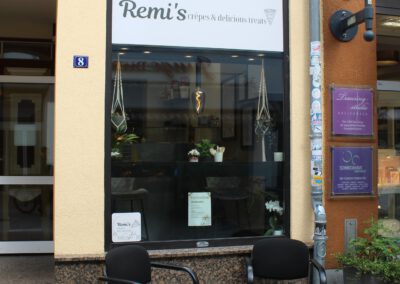 Remi’s Crê­pes